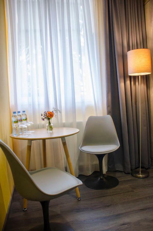 Atoneli Hotel Тбілісі Екстер'єр фото