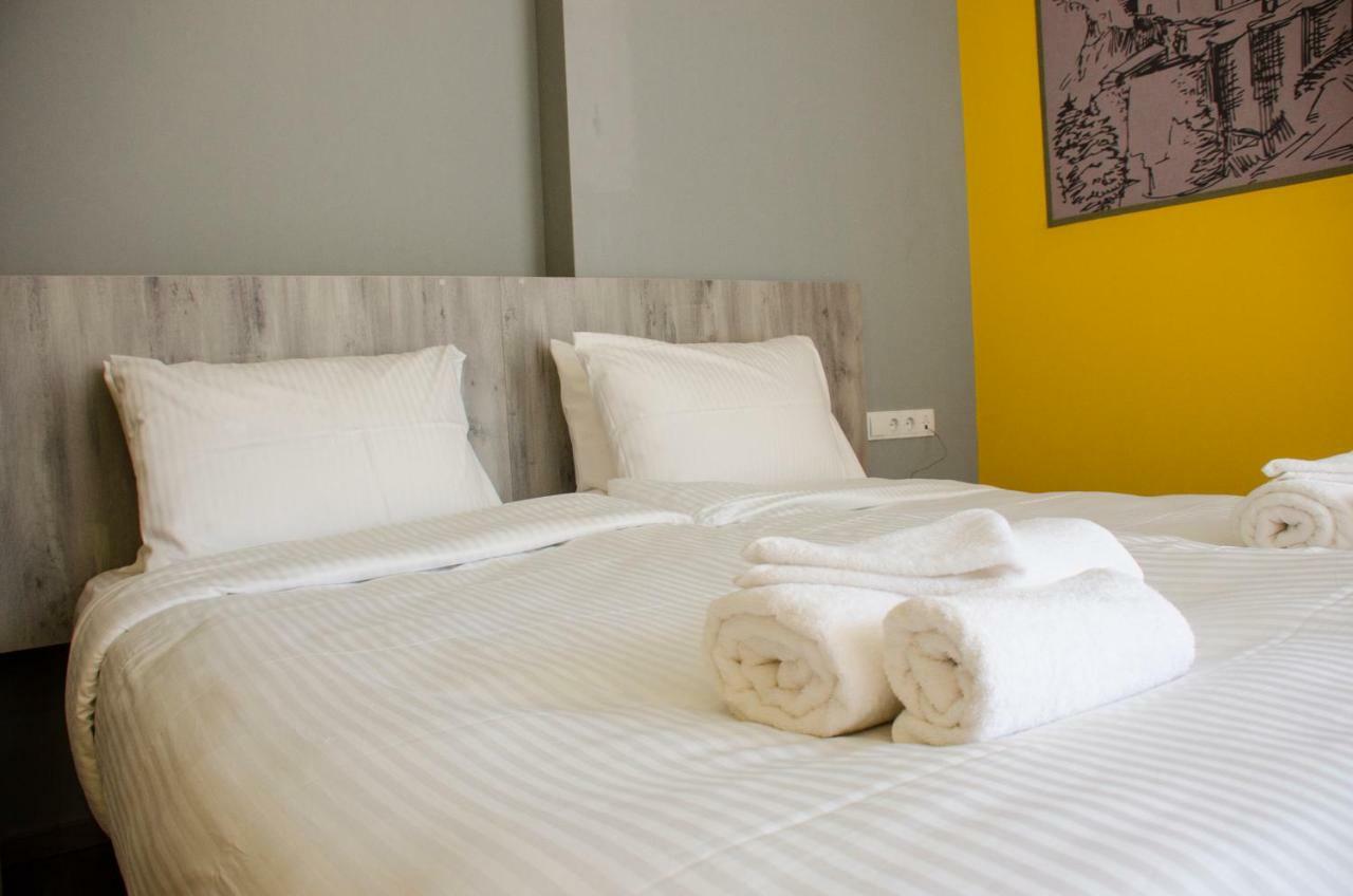 Atoneli Hotel Тбілісі Екстер'єр фото